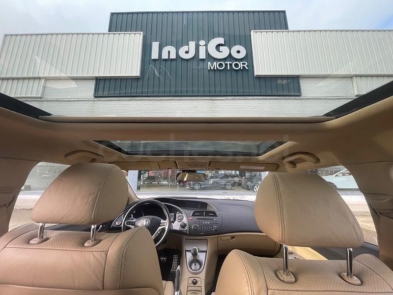 Usado Honda Civic Executive 140 CV (102 kW) 2009 Negro Berlina