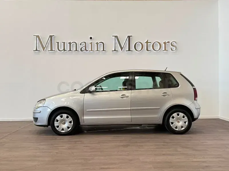 Usado VW Polo Edition 80 CV (58 kW) 2007 Gris / plata Utilitario