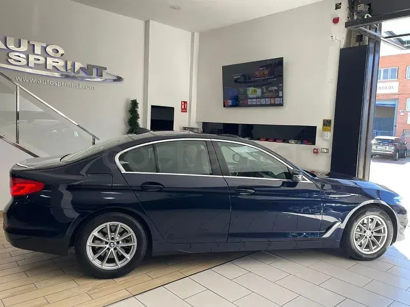 Używany BMW 530e iPerformance 252 KM (185 kW) 2020 Niebieski Sedan/Limuzyna