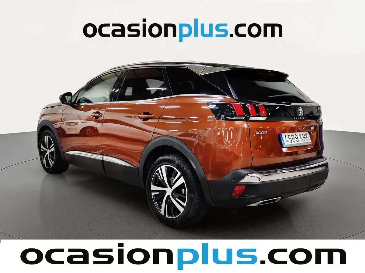 Usado Peugeot 3008 GT-line 130 CV (95 kW) 2018 Naranja SUV
