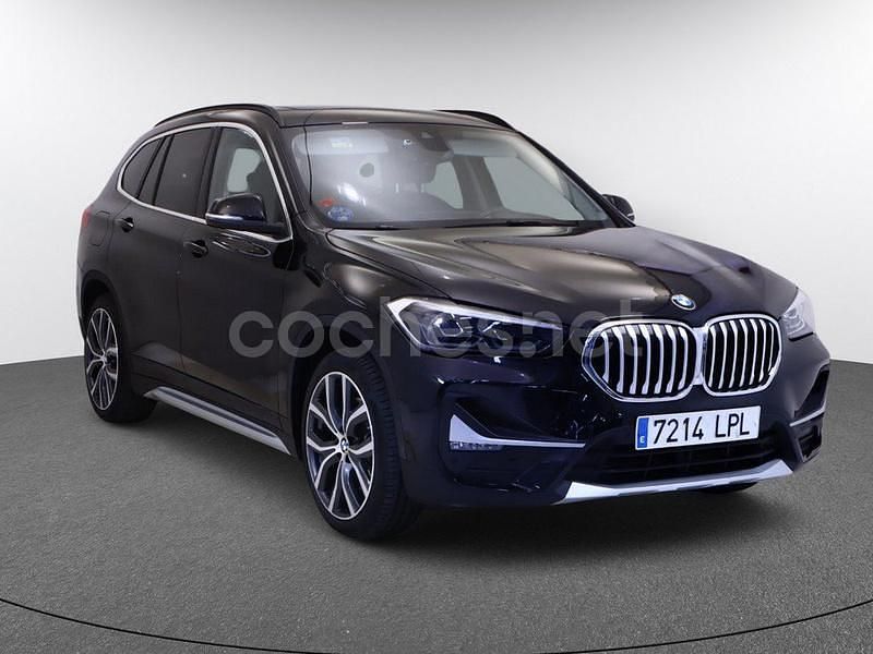 Usado BMW X1 Comfort Edition 220 CV (161 kW) 2021 Negro SUV