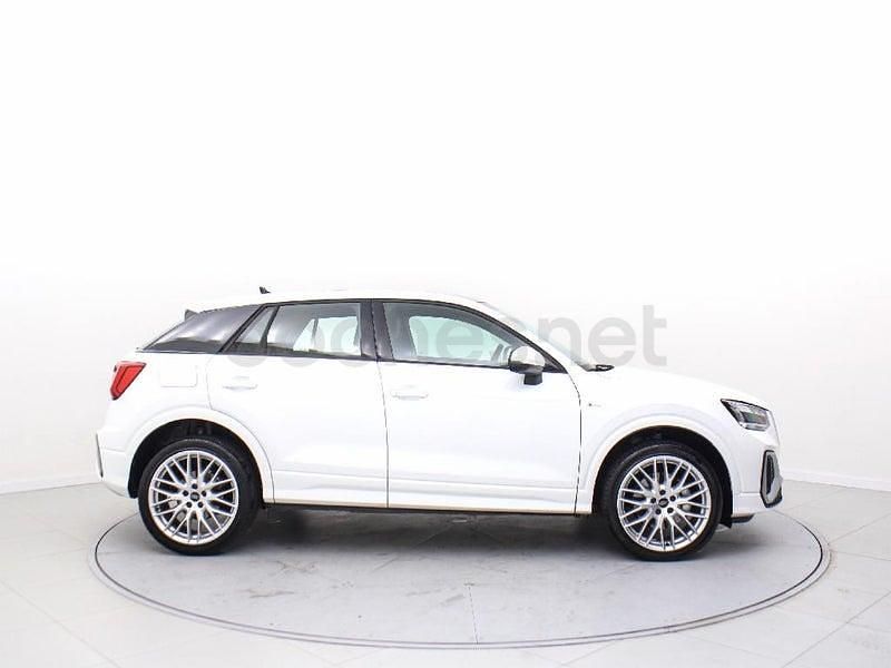 Usado Audi Q2 S-Line 150 CV (110 kW) 2025 Blanco SUV