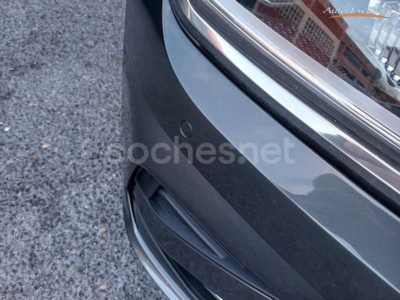 Usado VW Golf Sportsvan Advance 130 CV (95 kW) 2018 Gris / plata Monovolumen