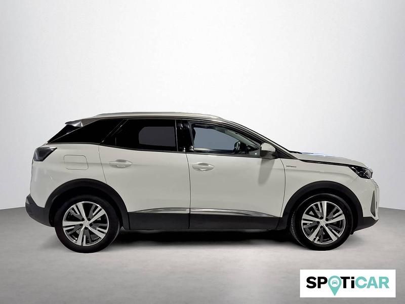 Usado Peugeot 3008 Allure 225 CV (165 kW) 2021 Blanco SUV