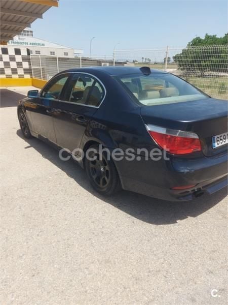 Azul Usado 2007 BMW 520 Berlina | 2200 € (Super precio) - Imagen 1/4