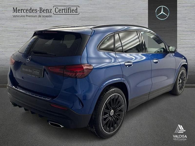 Nuevo Mercedes GLA200 AMG line 150 CV (110 kW) 2025 Azul SUV
