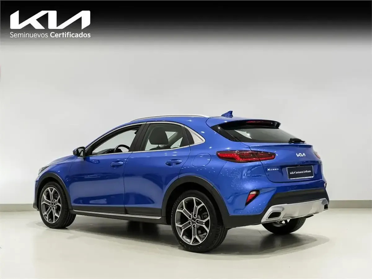 Usado Kia XCeed 160 CV (117 kW) 2022 Azul SUV