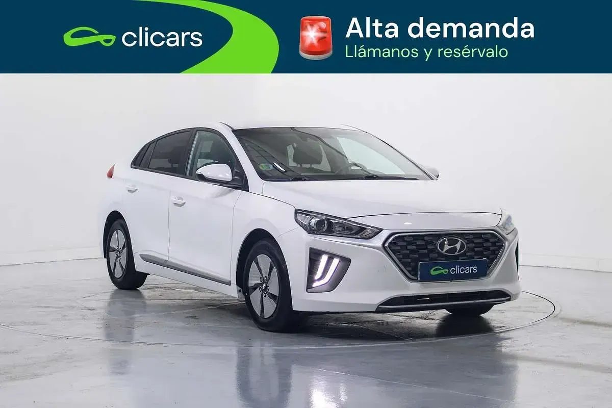 Usado Hyundai Ioniq 105 CV (77 kW) 2021 Blanco Utilitario