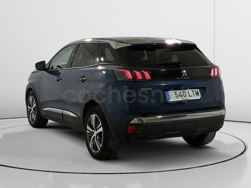 Usado Peugeot 3008 Allure 131 CV (96 kW) 2021 Azul SUV