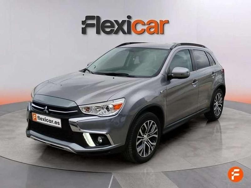 Usado Mitsubishi ASX Motion 117 CV (86 kW) 2018 Gris SUV