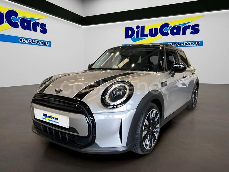 Usado Mini Cooper 136 CV (100 kW) 2023 Gris / plata Utilitario