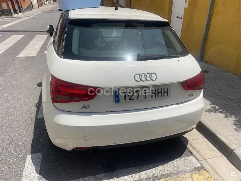 Usado Audi A1 Ambition 90 CV (66 kW) 2011 Blanco Utilitario