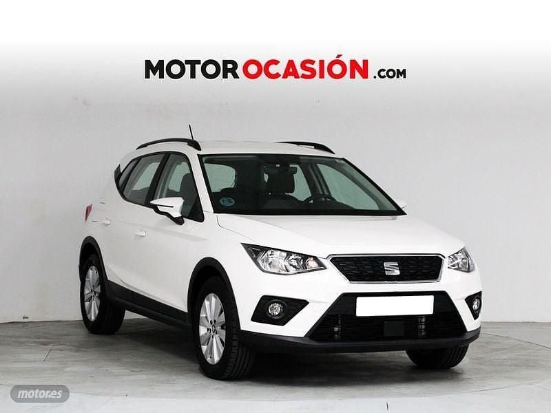 Usado Seat Arona Style 95 CV (69 kW) 2019 Blanco SUV