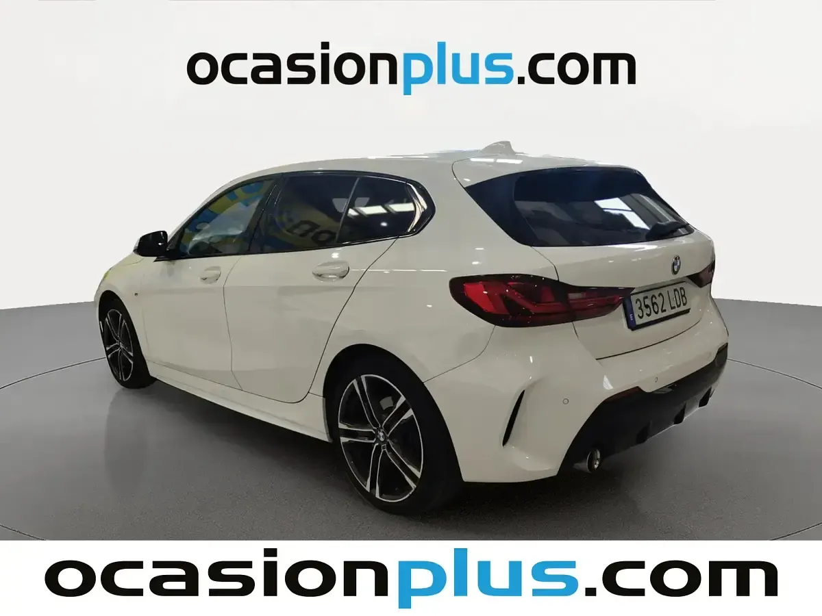 Usado BMW 116 116 CV (85 kW) 2019 Blanco Utilitario