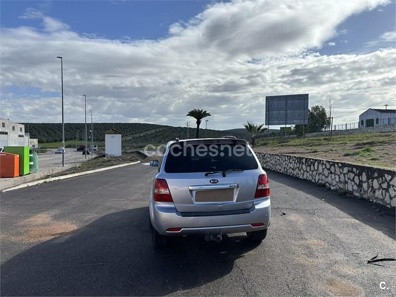 Usado Kia Sorento Active 170 CV (125 kW) 2010 Gris / plata SUV