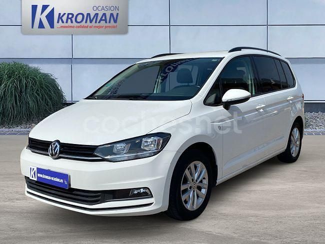 Usado VW Touran Business 117 CV (86 kW) 2018 Blanco Monovolumen