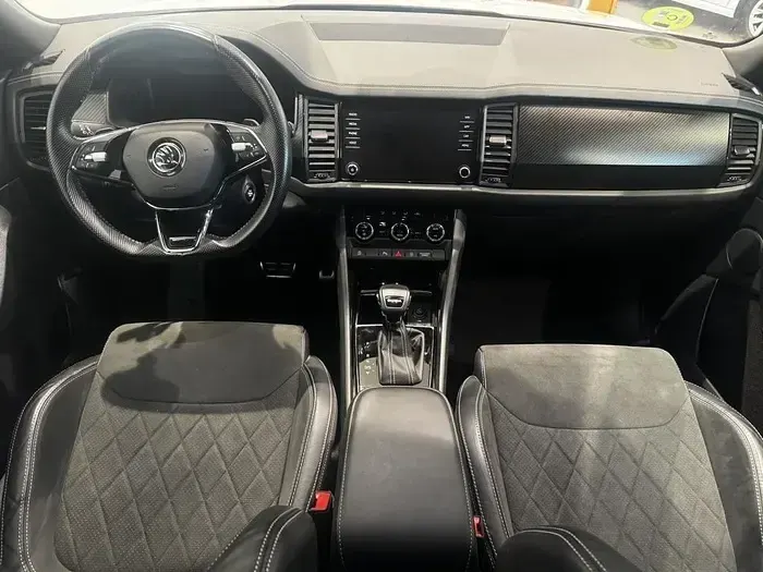 Usado Skoda Kodiaq Selection 150 CV (110 kW) 2025 Blanco SUV