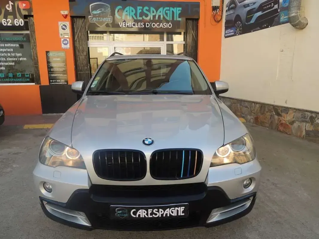 Usado BMW X5 Comfort Edition 235 CV (172 kW) 2008 Gris SUV