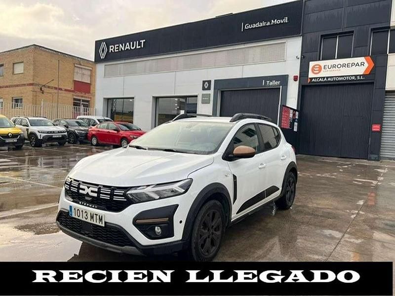 Usado Dacia Sandero Extreme 110 CV (80 kW) 2024 Blanco Utilitario