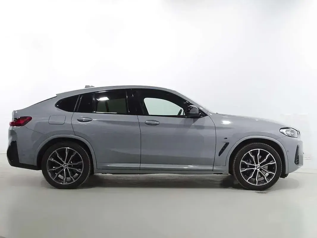 Usado BMW X4 Comfort Edition 340 CV (250 kW) 2022 Gris SUV