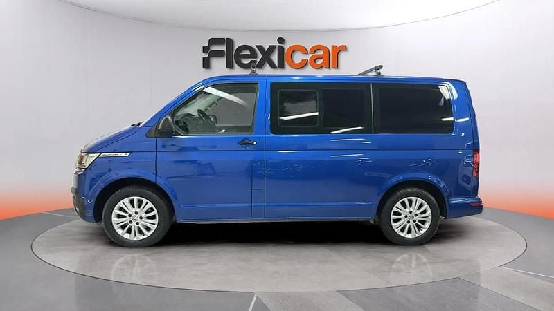 Usado VW Multivan Life 150 CV (110 kW) 2021 Azul Van