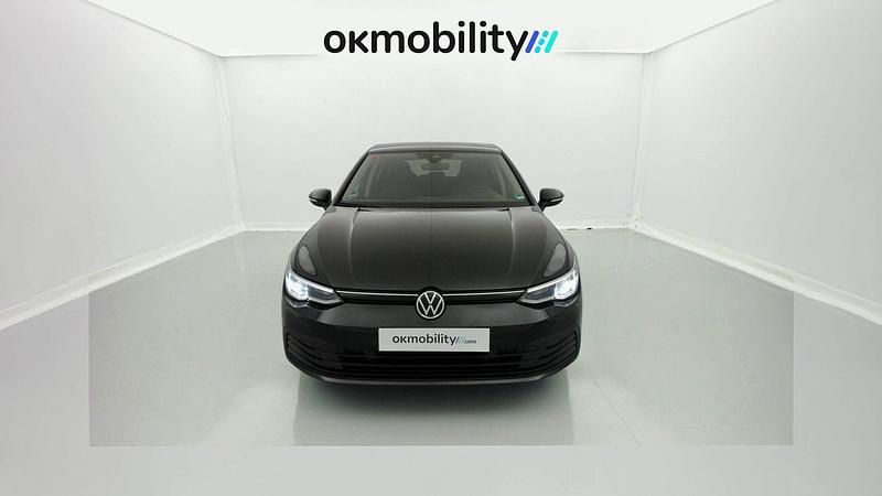 Usado VW Golf VII Life 150 CV (110 kW) 2020 Deep black perleffekt