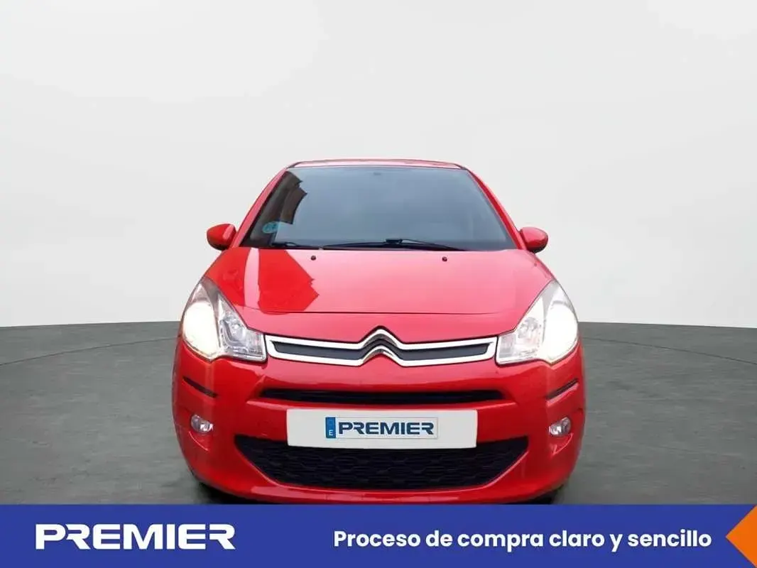Usado Citroën C3 Live 68 CV (50 kW) 2016 Rojo Utilitario