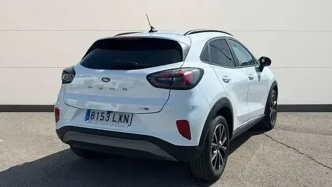 Usado Ford Puma Titanium 125 CV (91 kW) 2022 Blanco SUV