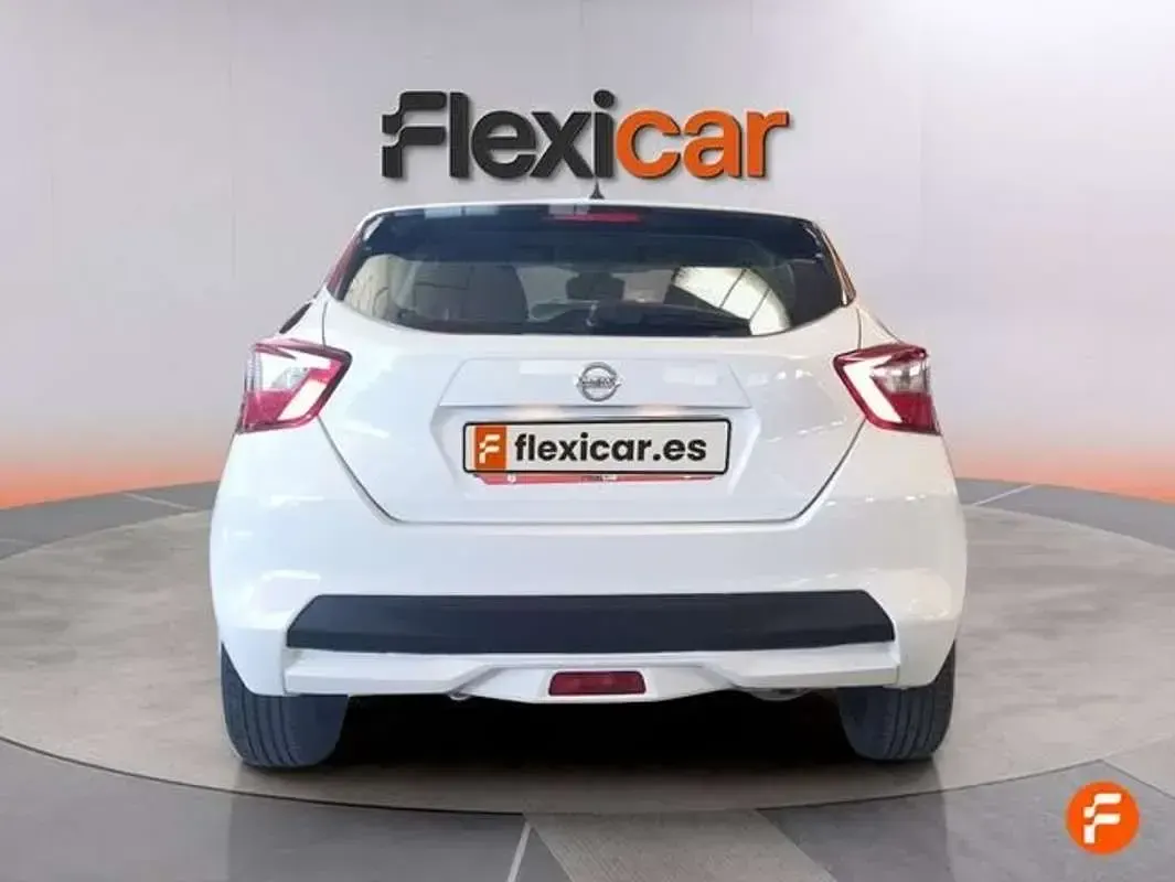 Usado Nissan Micra Acenta 92 CV (67 kW) 2021 Blanco Utilitario