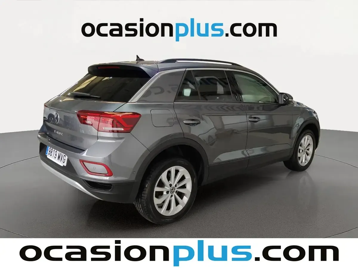 Usado VW T-Roc Life 116 CV (85 kW) 2024 Gris SUV