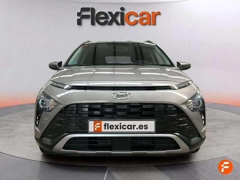 Usado Hyundai Bayon 84 CV (61 kW) 2021 Gris SUV