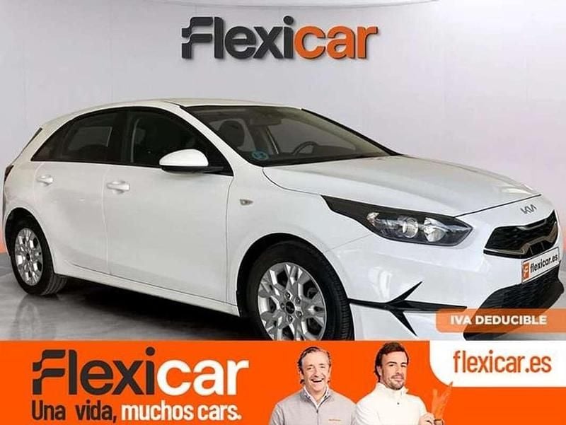 Blanco Usado 2022 Kia Ceed Berlina | 12.790 € (Super precio) - Imagen 1/2