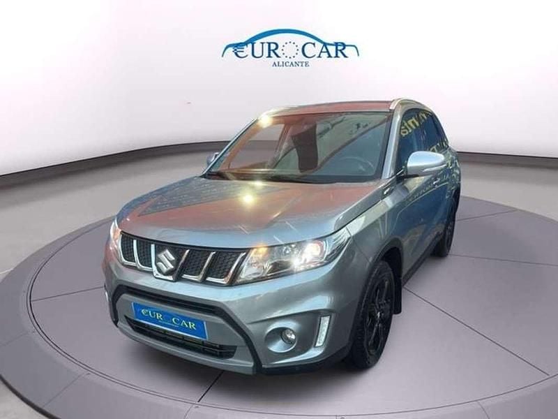Gris Usado 2017 Suzuki Vitara SUV | 13.650 € (Precio justo) - Imagen 1/4