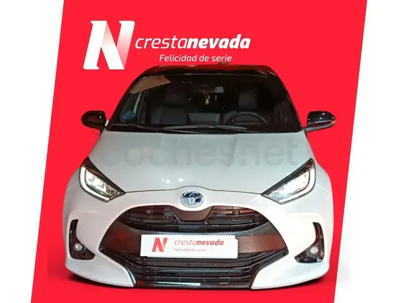Usado Toyota Yaris Hybrid Edition 116 CV (85 kW) 2022 Blanco Berlina