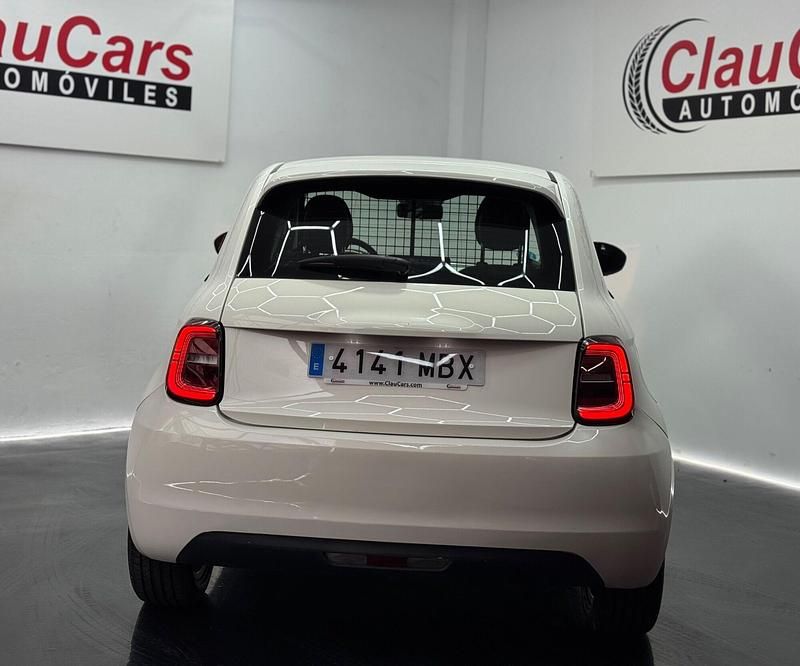 Usado Fiat 500e Icon 86 kW (118 CV) 2022 Blanco Utilitario