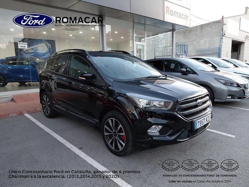Negro Usado 2019 Ford Kuga ST-Line SUV | 17.900 € (Buen precio) - Imagen 1/4