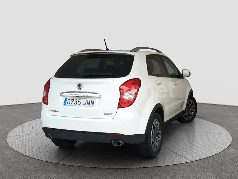 Usado SsangYong Korando 178 CV (130 kW) 2016 Blanco SUV