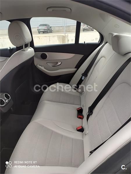 Käytetty Mercedes C220 Exclusive 170 HP (125 kW) 2014 Musta Sedan