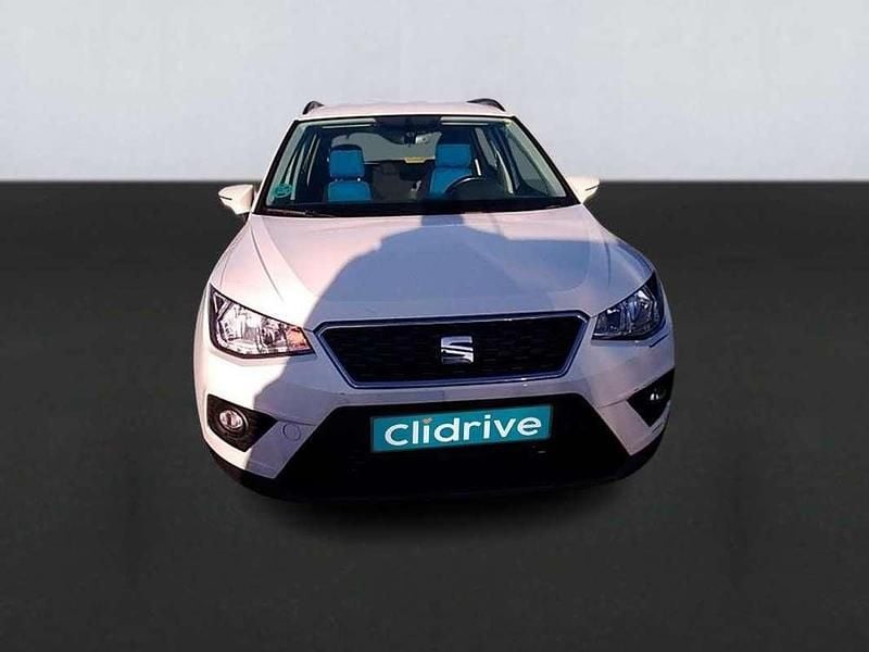 Usado Seat Arona Style 110 CV (80 kW) 2021 Blanco SUV