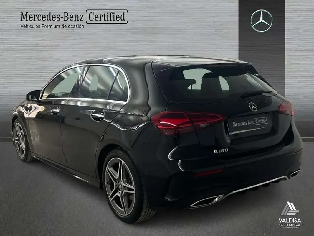 Usado Mercedes A180 136 CV (100 kW) 2025 Berlina