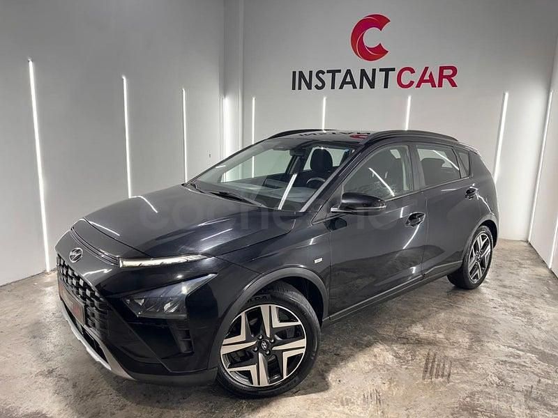 Usado Hyundai Bayon 100 CV (73 kW) 2022 Negro SUV