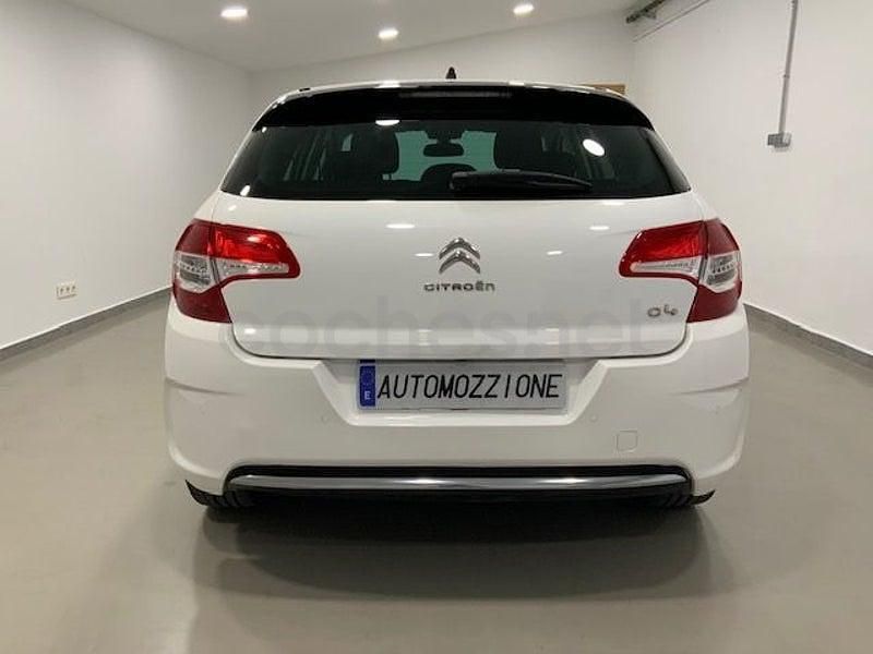 Usado Citroën C4 120 CV (88 kW) 2012 Blanco Berlina