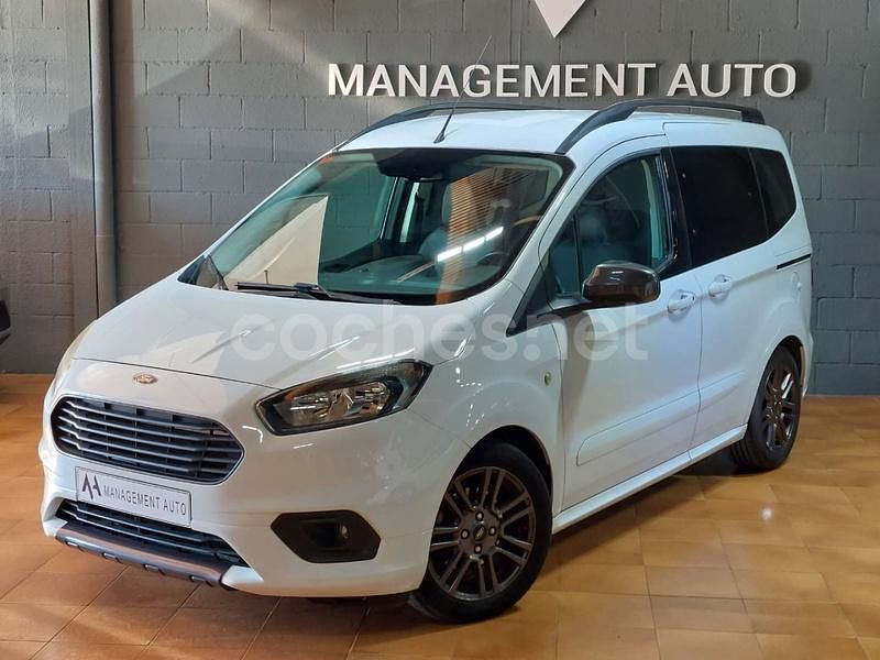 Blanco Usado 2018 Ford Tourneo Courier Sport Monovolumen | 14.490 € (Un poco caro) - Imagen 1/4