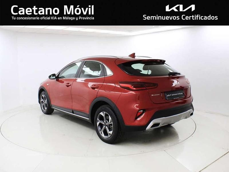 Usado Kia XCeed 160 CV (117 kW) 2022 Rojo SUV