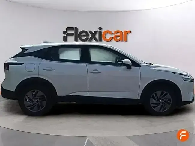 Usado Nissan Qashqai Acenta 158 CV (116 kW) 2021 Blanco SUV