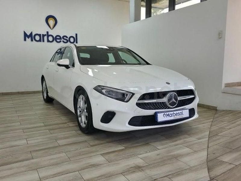 Usado Mercedes A180 136 CV (100 kW) 2020 Blanco Berlina