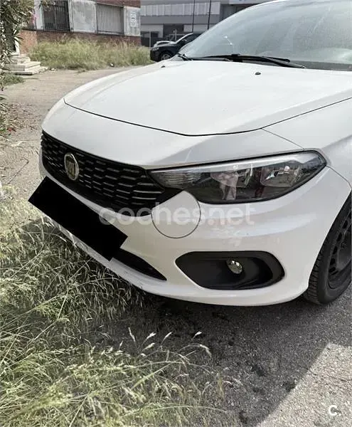 Usado Fiat Tipo Business 120 CV (88 kW) 2019 Blanco Berlina