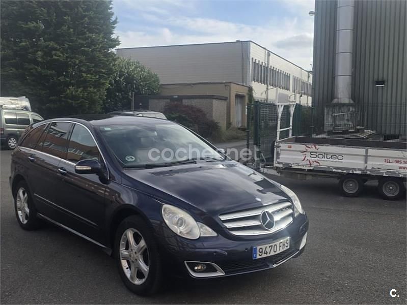 Usado Mercedes R280 190 CV (139 kW) 2006 Negro Monovolumen