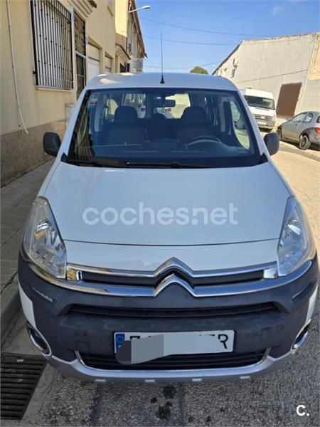 Blanco Usado 2013 Citroën Berlingo Monovolumen | 8999 € (Buen precio) - Imagen 1/4