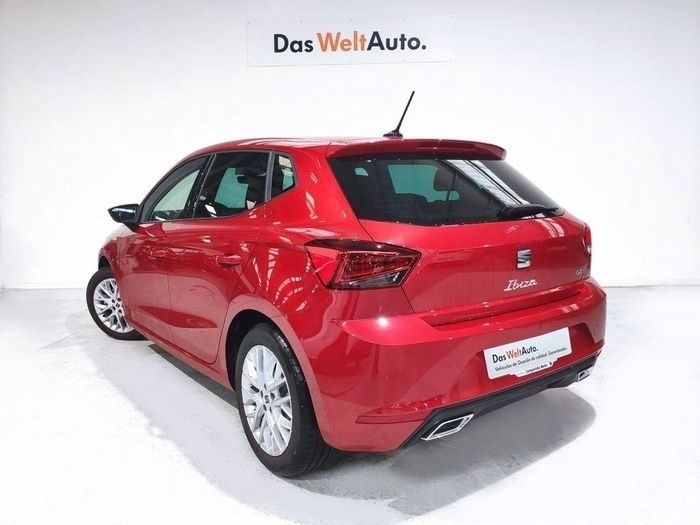 Rojo Usado 2024 Seat Ibiza FR | 18.390 € (Precio justo) - Imagen 1/4